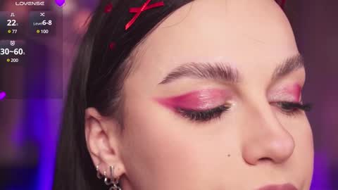 Luna  next streams Mon Fri Sat Sun 8pm-5am gmt0 online show from February 15, 3:52 am