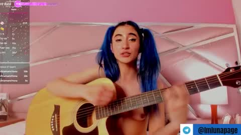 Snapshot of lunapagee chatting on February 11, 9:03 pm Luna Page online show from February 11, 9:03 pm