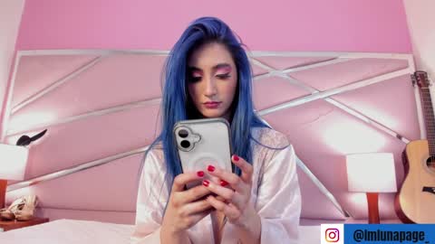 Snapshot of lunapagee chatting on January 29, 11:25 pm Luna Page online show from January 29, 11:25 pm