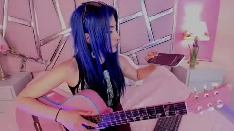 Snapshot of lunapagee chatting on September 10, 9:27 pm Luna Page online show from September 10, 9:27 pm