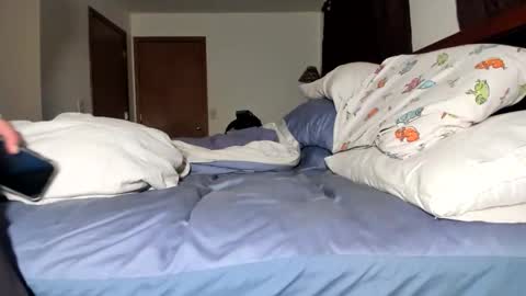 LunaPearl   online show from October 15, 8:59 am