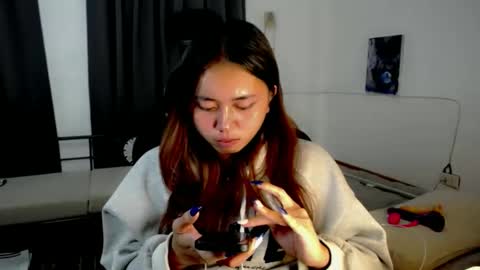 Luna online show from May 8, 8:25 pm
