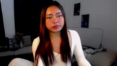 Luna online show from April 23, 8:33 am