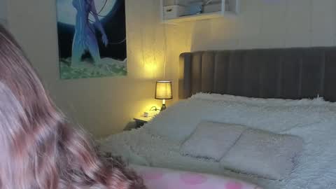 Sofia online show from February 25, 6:23 pm