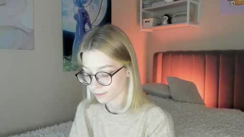 Sofia online show from October 24, 3:24 pm