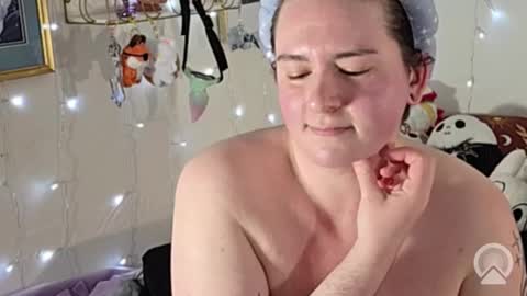 Lunar Fae Stellaris online show from February 6, 1:53 am