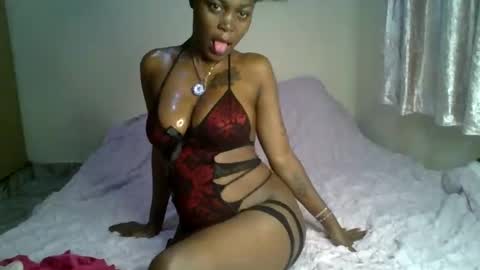 lunargoddess45 online show from January 16, 1:14 am