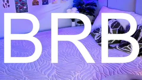 lunariafox online show from April 16, 9:39 pm