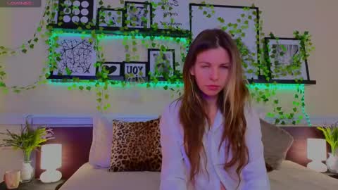 Luna Rishi online show from March 3, 12:50 pm