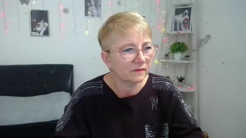 Luna online show from October 6, 7:26 am
