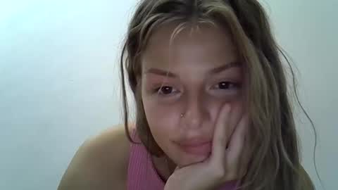 Luna  online show from October 6, 10:05 pm