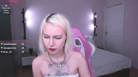 Snapshot of lunavet_ chatting on September 12, 2:24 am Alice online show from September 12, 2:24 am