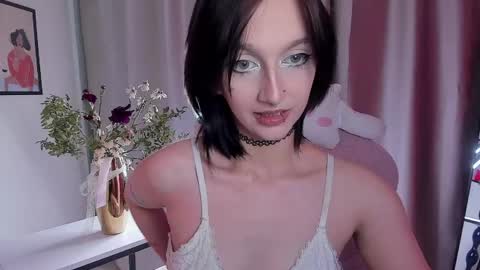 call me a pose striker  online show from May 18, 3:05 am