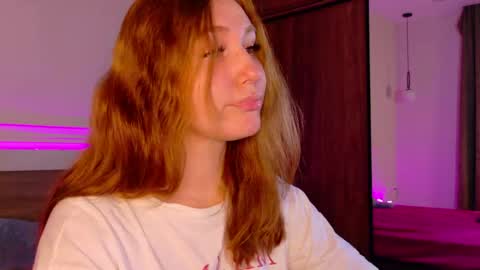 Alena online show from May 6, 1:55 am