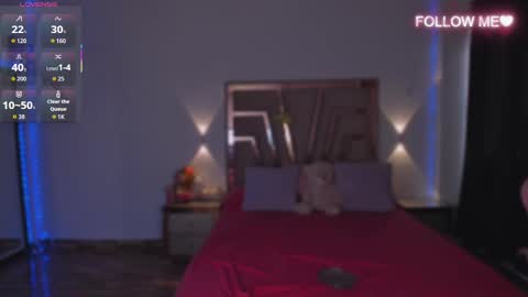 LUNA ROSE online show from November 14, 6:43 pm