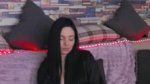 LunnaGray online show from October 8, 7:58 am