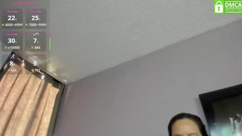 LunnaNova online show from September 21, 7:07 pm