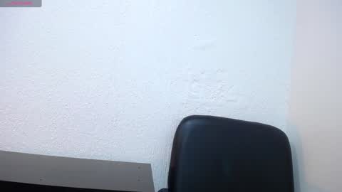 Lupita223 online show from January 17, 6:44 pm