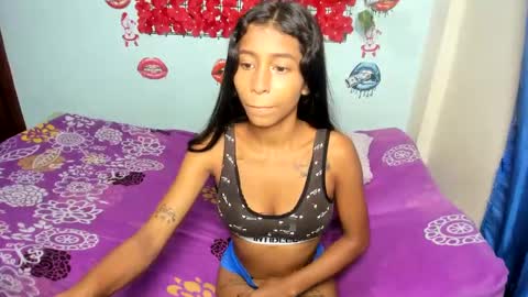 lupita_hot77 online show from October 19, 5:34 am