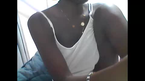 sweet girl online show from June 6, 3:45 am