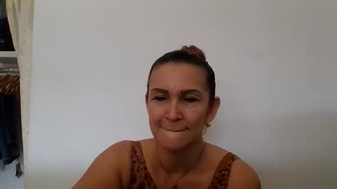 Lupita online show from February 10, 2:20 pm