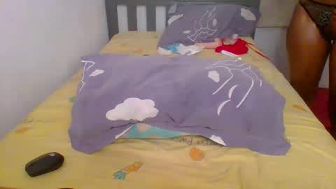 luscious online show from April 12, 8:51 am