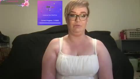 Luscious Kitten online show from October 7, 2:07 am
