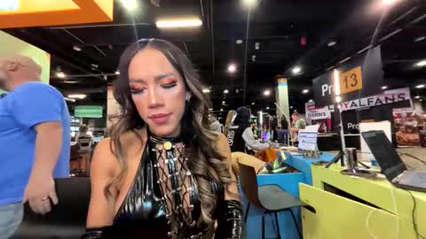 SHOWS ALL MONDAY WEDNESDAYFRIDAYSATURDAY  IN THE MORNING online show from April 11, 5:50 pm