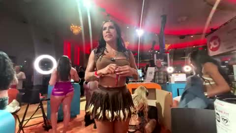 SHOWS ALL MONDAY WEDNESDAYFRIDAYSATURDAY  IN THE MORNING online show from January 16, 11:58 pm