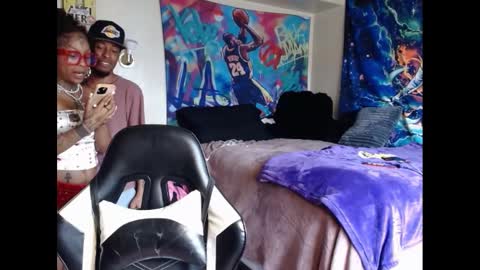 LUST online show from October 20, 4:01 pm