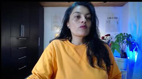 Angela 3 online show from September 23, 12:15 am