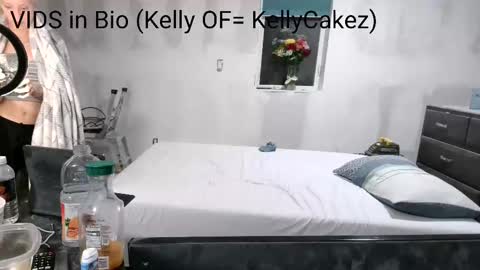 Snapshot of lustlivenow chatting on September 19, 7:56 am GUY --- GIRL online show from September 19, 7:56 am
