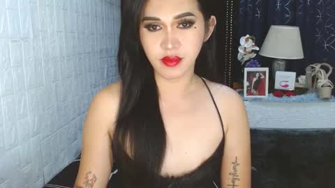 Snapshot of lustress_katalina69 chatting on February 23, 5:12 am lustress_katalina69 online show from February 23, 5:12 am