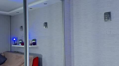 Isabel online show from March 5, 11:06 am