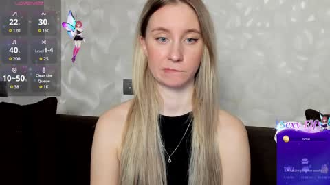 LusyaGreenberg online show from December 17, 6:53 pm
