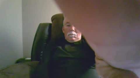 luv269er online show from February 13, 6:09 am