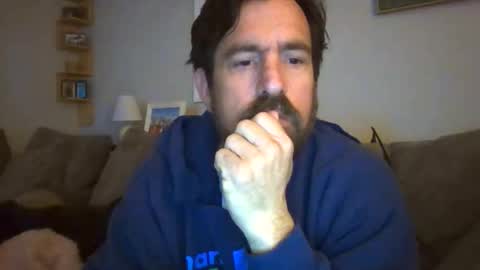 Luv2likslit online show from March 12, 8:51 am