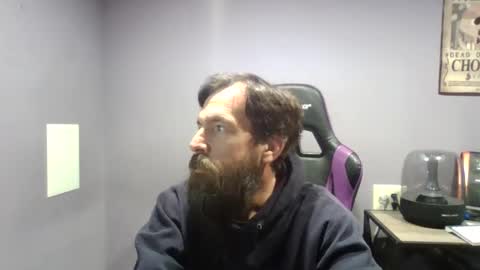 Luv2likslit online show from November 11, 8:38 am