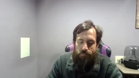 Luv2likslit online show from November 16, 9:22 am