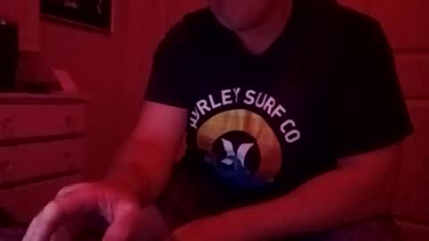 Snapshot of luv2toknstrok chatting on September 15, 9:22 am Luv2tokNstrok online show from September 15, 9:22 am