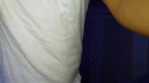 luvforlola online show from February 24, 8:38 am