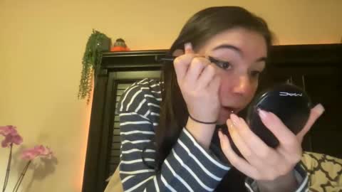 luvrxstarx online show from December 17, 12:50 am