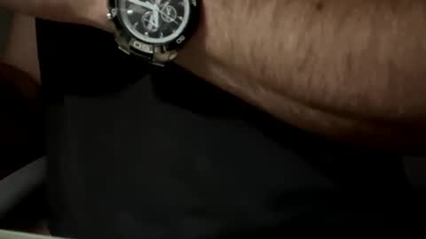 luvs2lickhotlips online show from February 11, 10:14 am