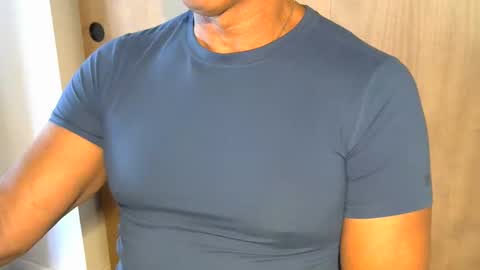 luvzjerkingoff online show from October 26, 9:36 pm