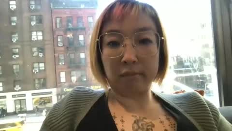 Snapshot of luxgray chatting on January 7, 7:17 pm LuxGray online show from January 7, 7:17 pm