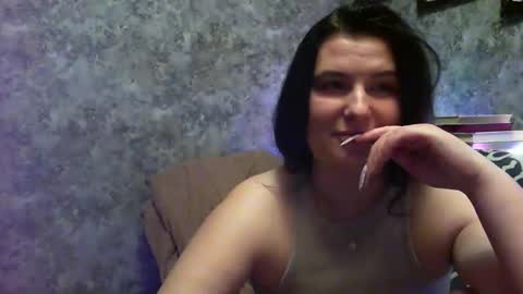 Stefany online show from February 5, 11:06 pm