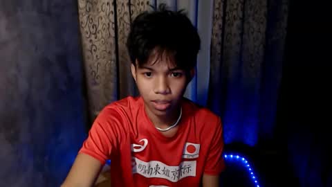 luxirfy online show from December 16, 7:20 pm