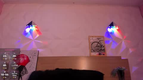 luxury_couple_01 online show from February 9, 2:37 am