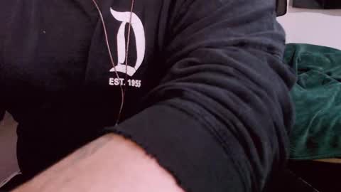 ayoo online show from December 1, 4:32 pm