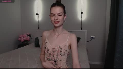 ly lydia online show from March 3, 3:52 am